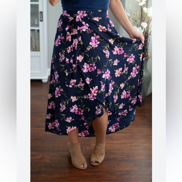 les lis Dresses & Skirts - Les Lis Floral Wrap Asymmetrical Skirt